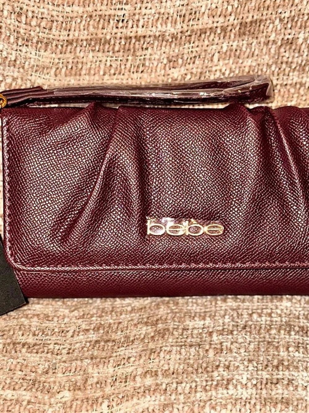Y2K GLAM BADDIE! NWT bebe Gathered Saffiano Wristlet Wallet
